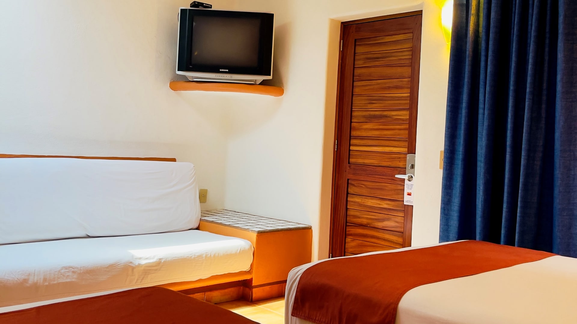 camas matrimoniales Hotel Villa Mexicana