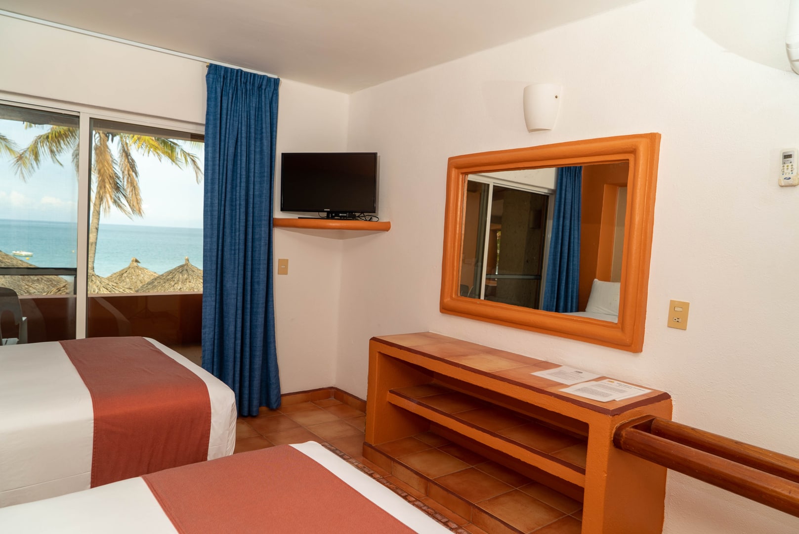 camas matrimoniales jardin Hotel Villa Mexicana